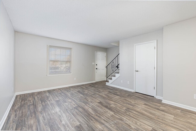 Building Photo - Nu Salisbury