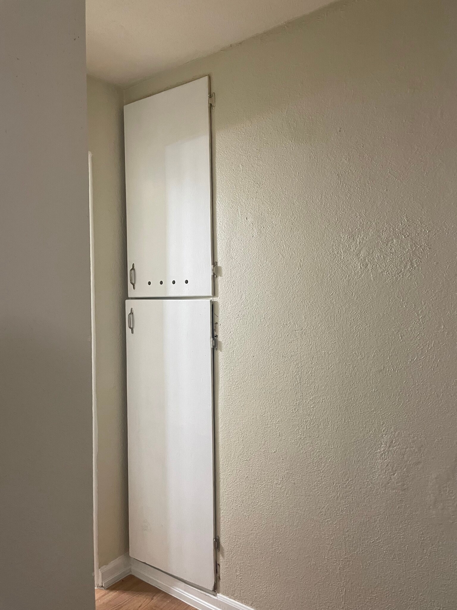 Building Photo - 1438 Clinton St