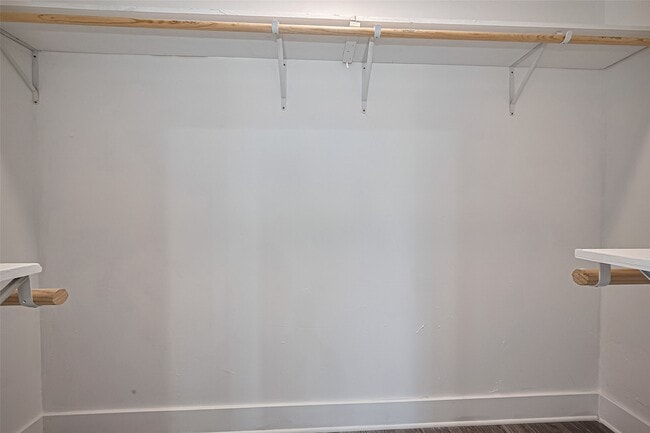 Building Photo - 22334 FM 762 Rd