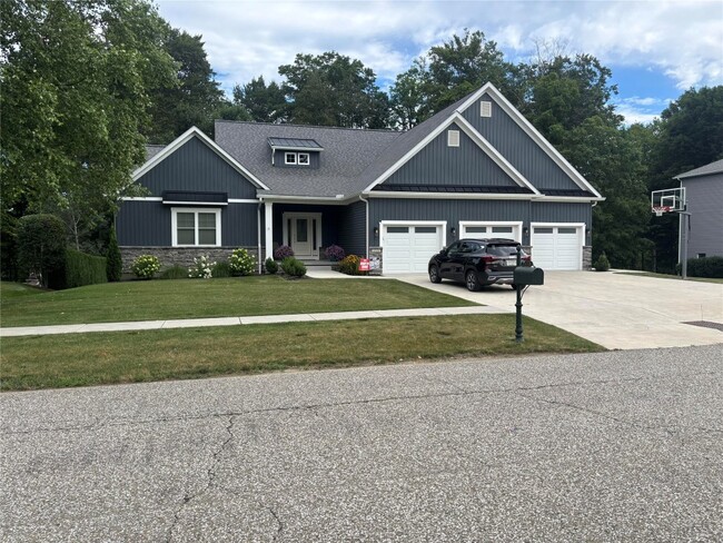 Primary Photo - 4326 Stone Creek Dr