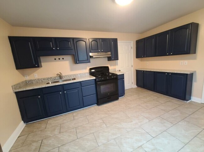 Building Photo - 2616 N Galvez St