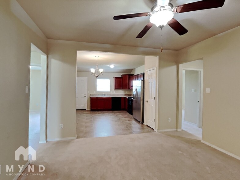Building Photo - 12820 Bell Flower Drive