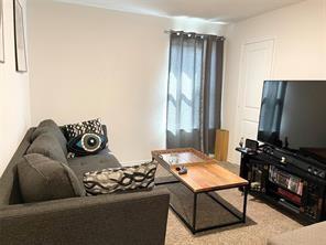 Building Photo - 114 Secretariat Ln