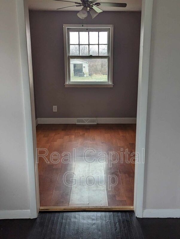 Building Photo - 5857 Divide Rd