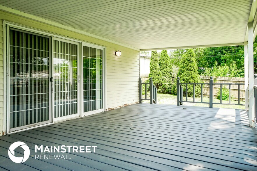 Building Photo - 2600 Maybury Rd