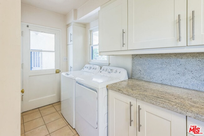 Building Photo - 12753 Appleton Way
