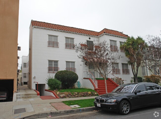 Building Photo - 607 N. Spaulding Ave.