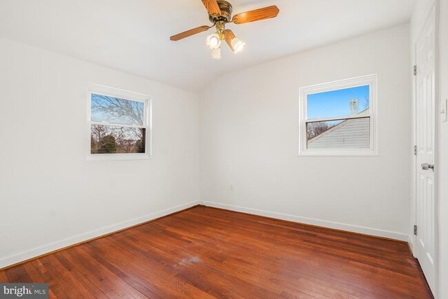 Building Photo - 6212 Carters Ln