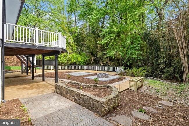 Building Photo - 203 Audreys Ct SE