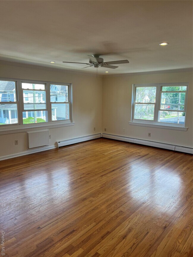 Building Photo - 35 Prairie Ave