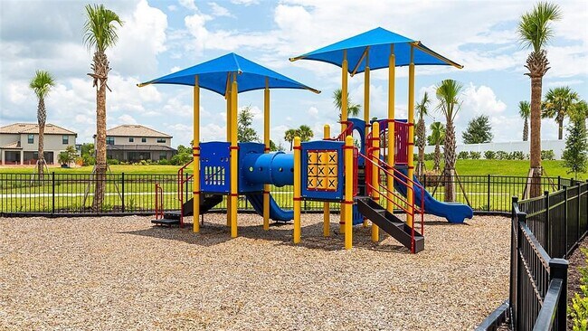 Building Photo - 15235 Sunny Day Dr