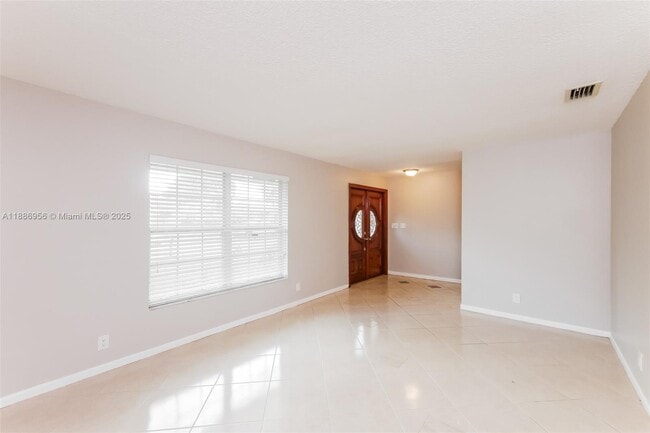 Building Photo - 7131 NW 46th Ct