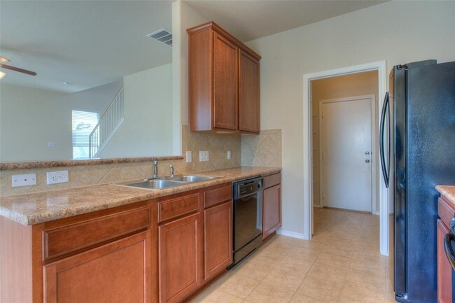 Building Photo - 8717 Blackvireo Dr