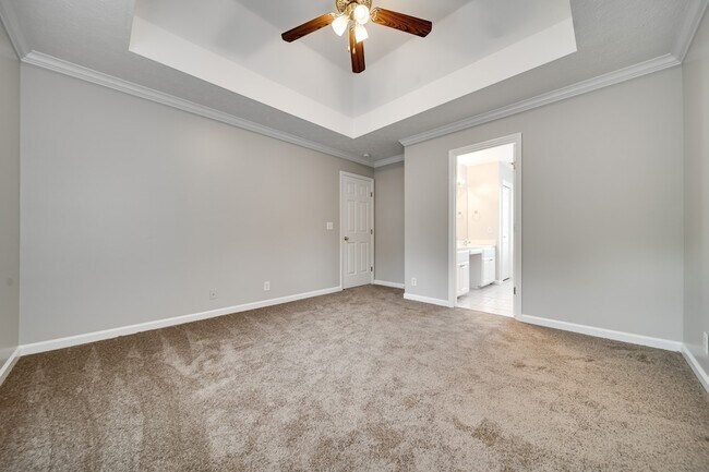 Building Photo - 109 Edgewater Ct