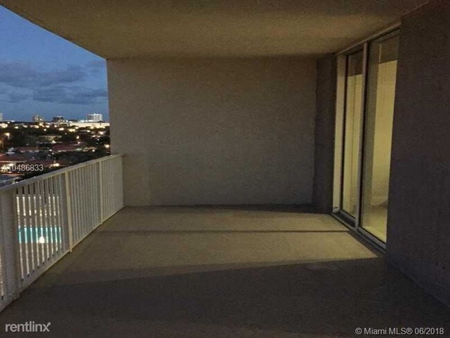 Building Photo - 1 br, 1 bath  - Midtown Lofts