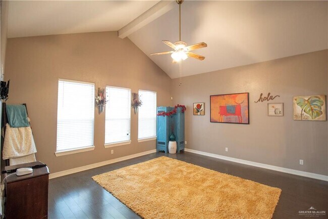 Building Photo - 506 Orchard Ct