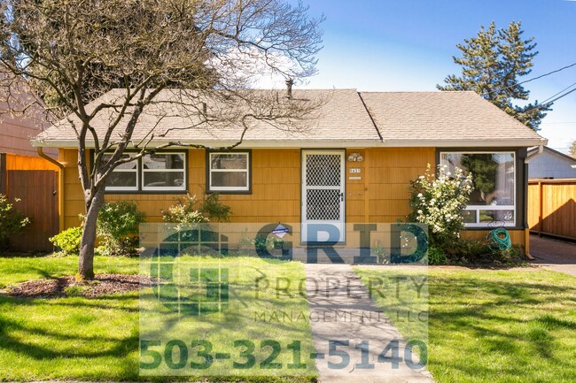 Primary Photo - Charming 3 Bedroom North Portland Home Ava...