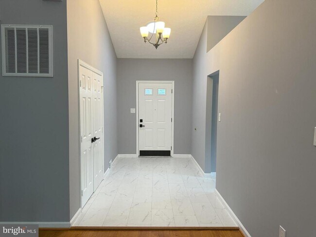 Primary Photo - 10909 Clara Barton Ct