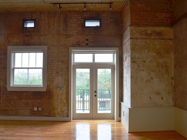 Interior View of Balcony - 2700 Albany St