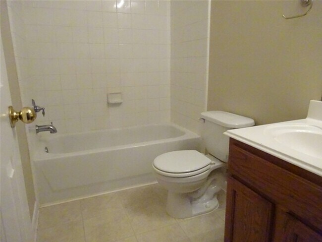 Building Photo - 7111 Brown Bark