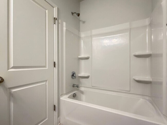 Building Photo - 7336 Birchshire Dr