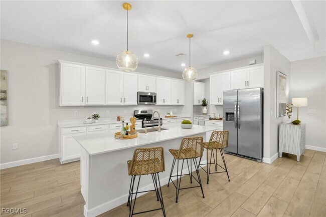 Building Photo - 11279 Canopy Loop