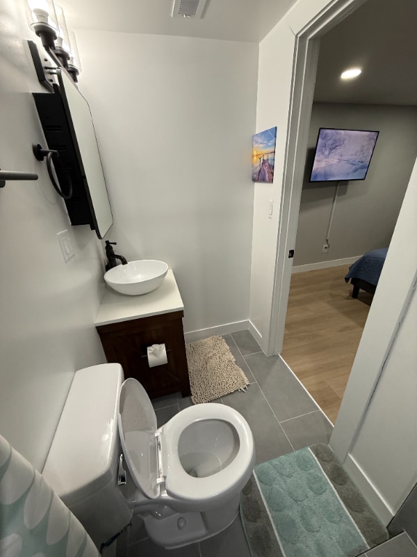 Building Photo - 2327 Jackson St