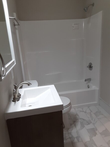 Building Photo - 5134 Belmore Manor Ct