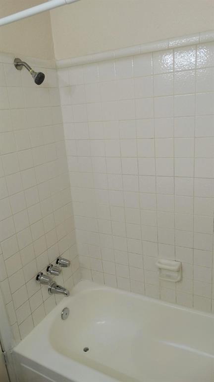 Building Photo - 5810 Twisted Pine Ct