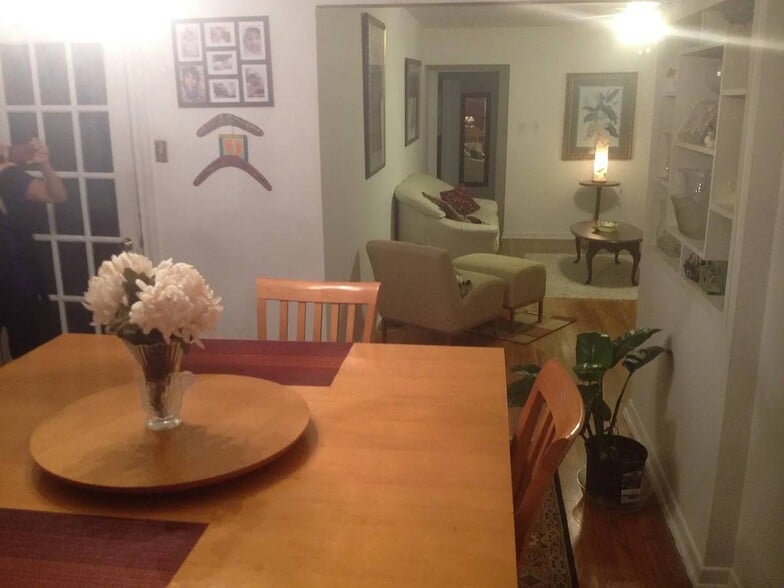 Building Photo - 2118 Wilson