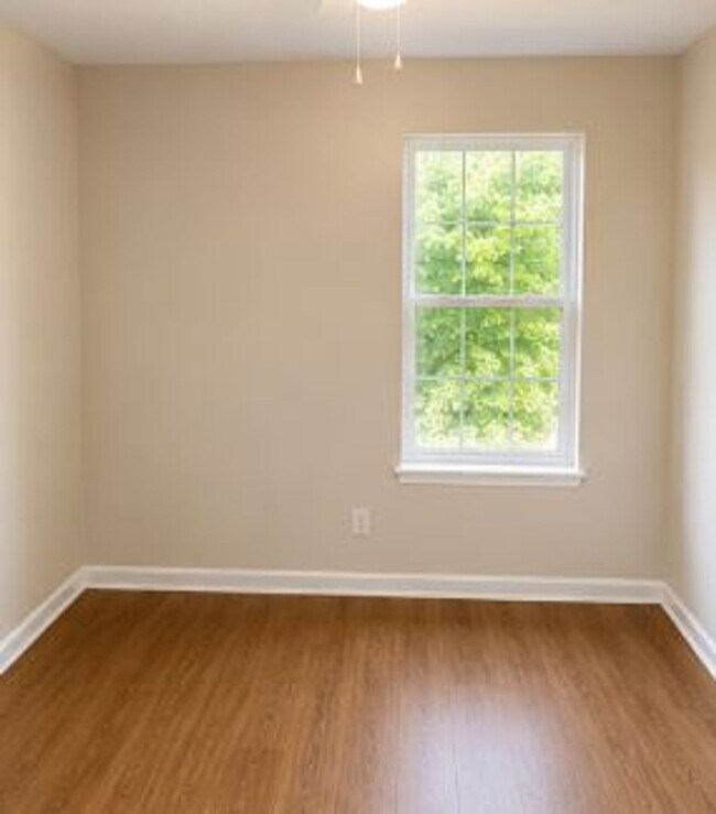 Building Photo - Affordable Rent