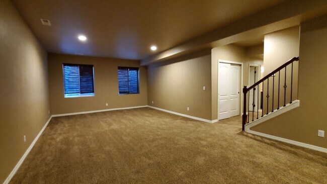 Building Photo - $2576, 5 Br/4 BA Stunning house for rent in Colorado Springs