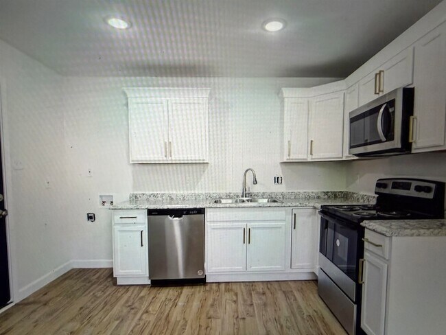 Building Photo - 4838 Shayne Ln