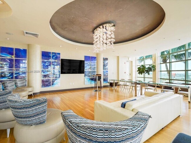 Building Photo - 244 Biscayne Blvd
