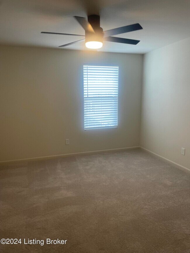 Building Photo - 804 Harland Ct