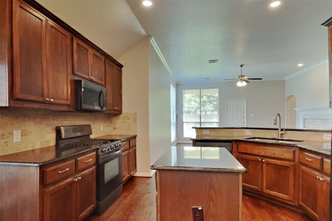 Building Photo - 17011 Buffalo Peak Ct