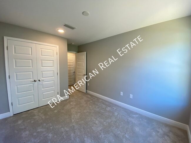 Building Photo - 1004 Grace Ln