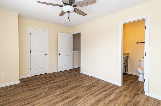 Building Photo - 936 Warrior Hill Dr