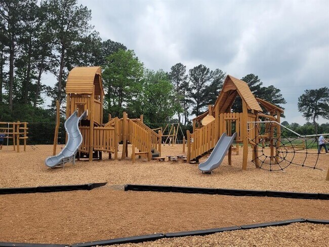 Building Photo - 31326 Alice Ln