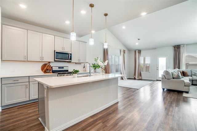 Building Photo - 2401 Linto St