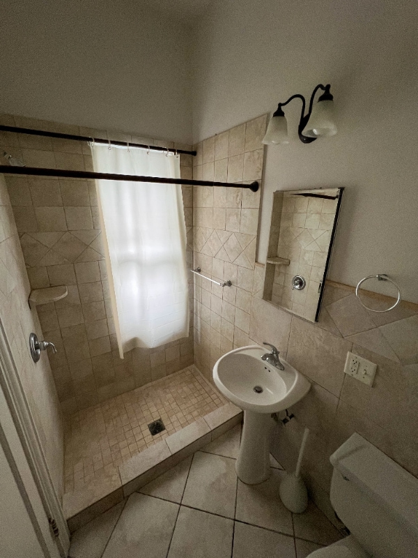 Building Photo - 4380 Central Ave