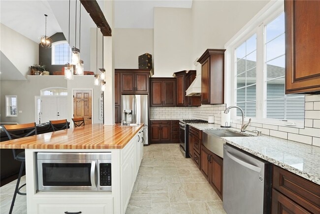 Building Photo - 136 Vargo Rd