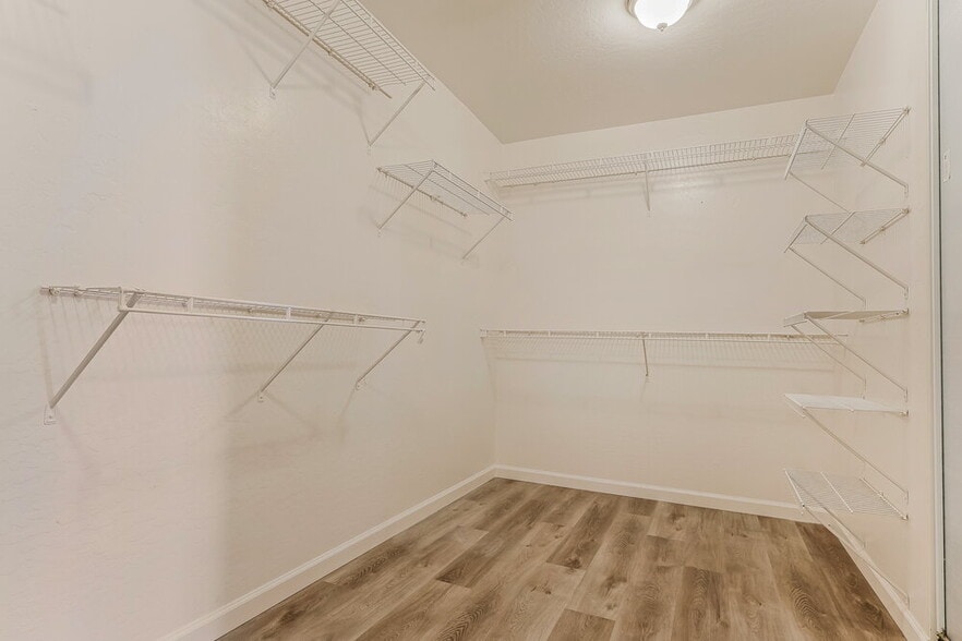 Building Photo - 3152 E San Manuel Rd