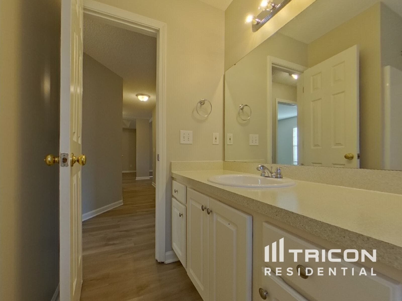 Building Photo - 216 Turtle Creek Dr