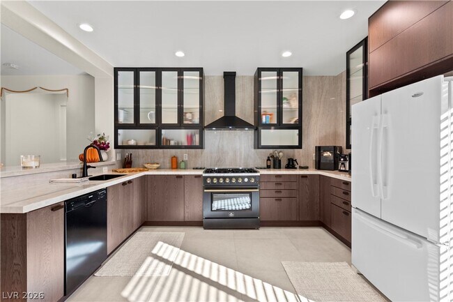 Building Photo - 4346 Prada Pl