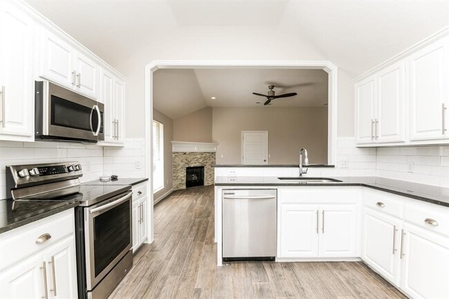 Building Photo - 13109 Bright Prairie Cir