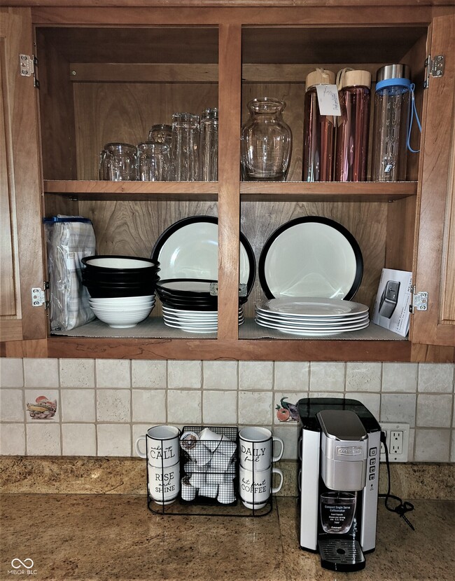 Building Photo - 131 1st Ave NW