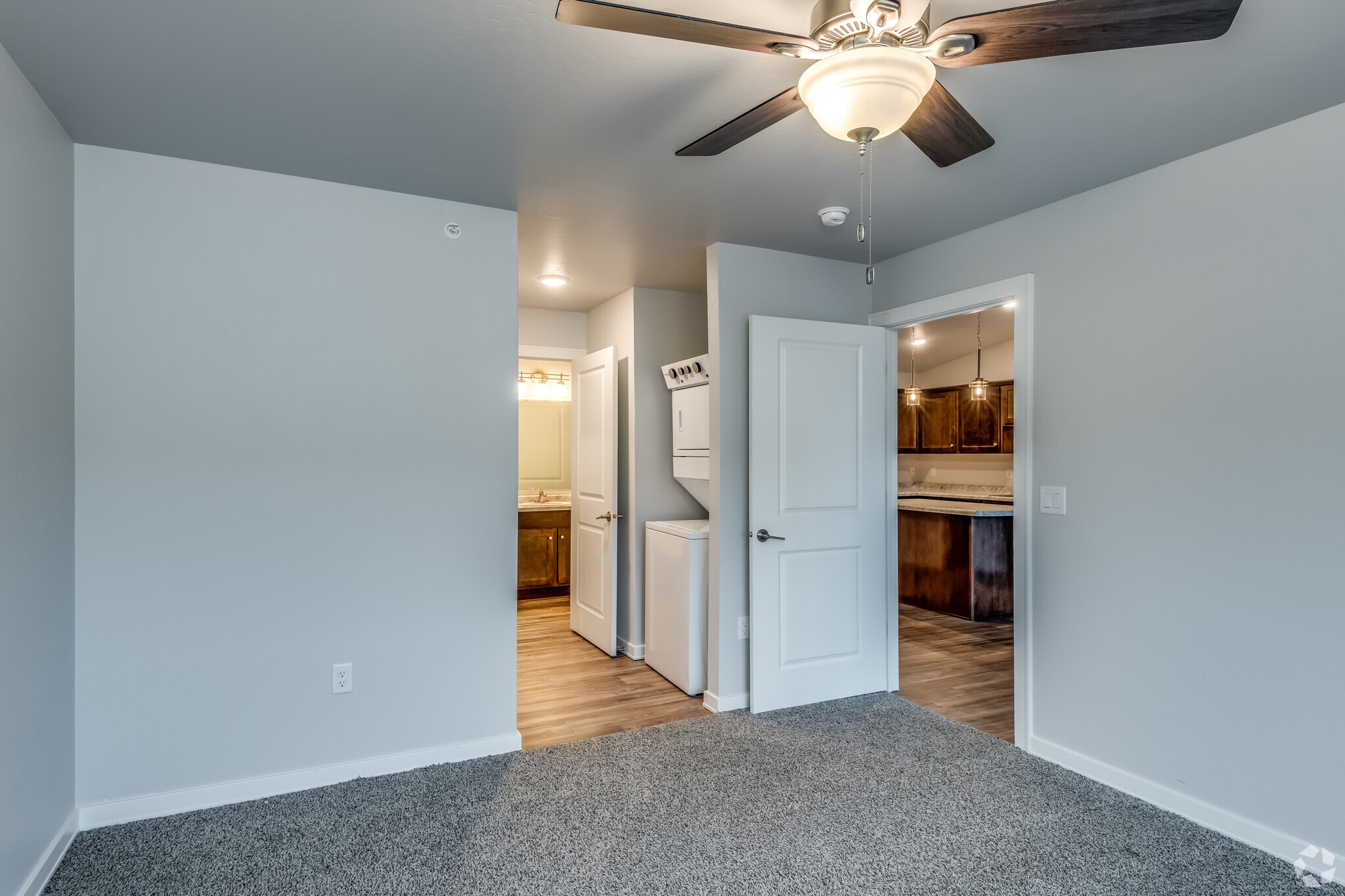 1 BR, 1 BA - 740SF - Village Creek Estates