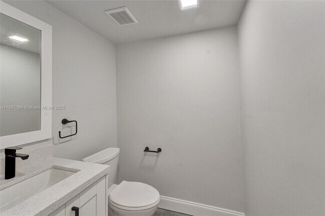Building Photo - 7751 SW 102nd Pl