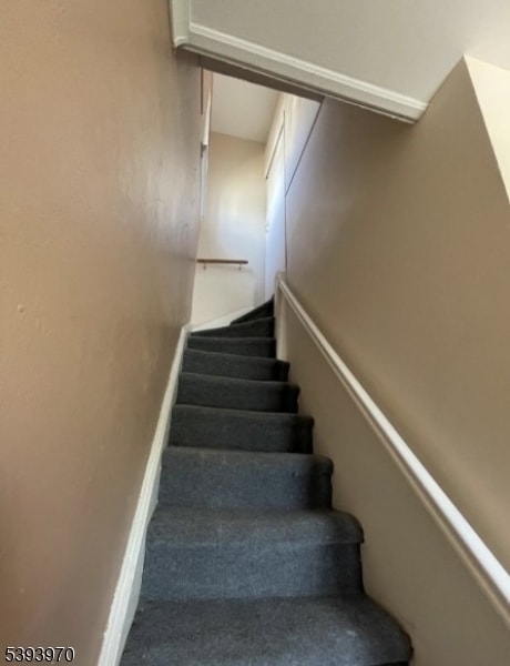 Building Photo - 22 Norwood St